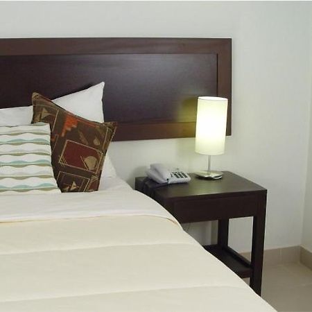 פוקאלפה Hotel Boulevard Plaza מראה חיצוני תמונה