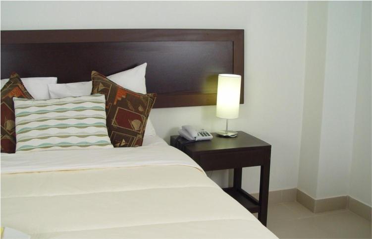 פוקאלפה Hotel Boulevard Plaza מראה חיצוני תמונה