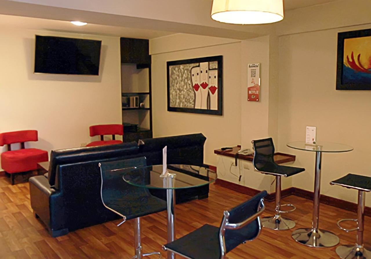 פוקאלפה Hotel Boulevard Plaza מראה חיצוני תמונה