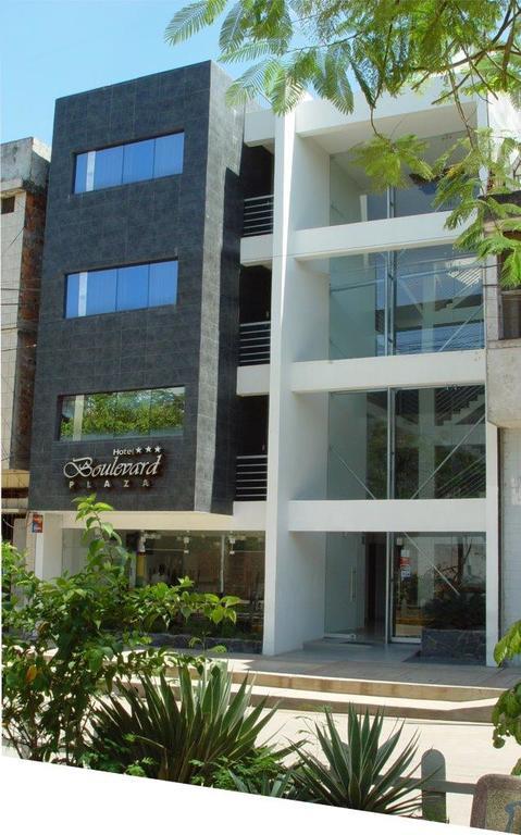 פוקאלפה Hotel Boulevard Plaza מראה חיצוני תמונה