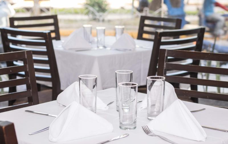 פוקאלפה Hotel Boulevard Plaza מראה חיצוני תמונה
